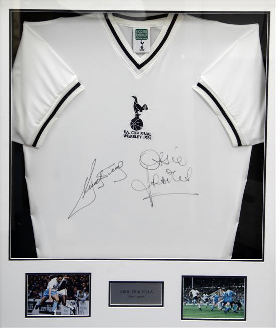 Tottenham Hotspur. A 1981 Cup Final signed shirt, Ardiles and Vila, Spurs Legends, overall 35 x 31in.